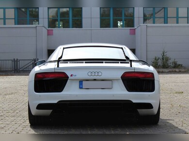 Bild von: Audi R8 V10 Plus mieten - 1 Woche Raum Frankfurt